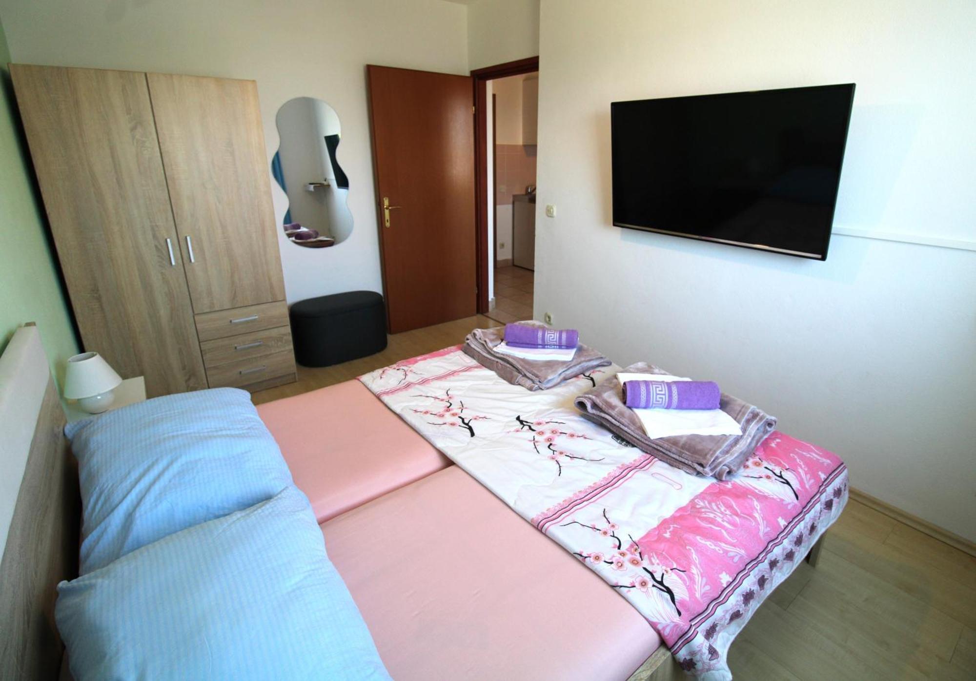 Apartment Studio Baric ポレッチ エクステリア 写真