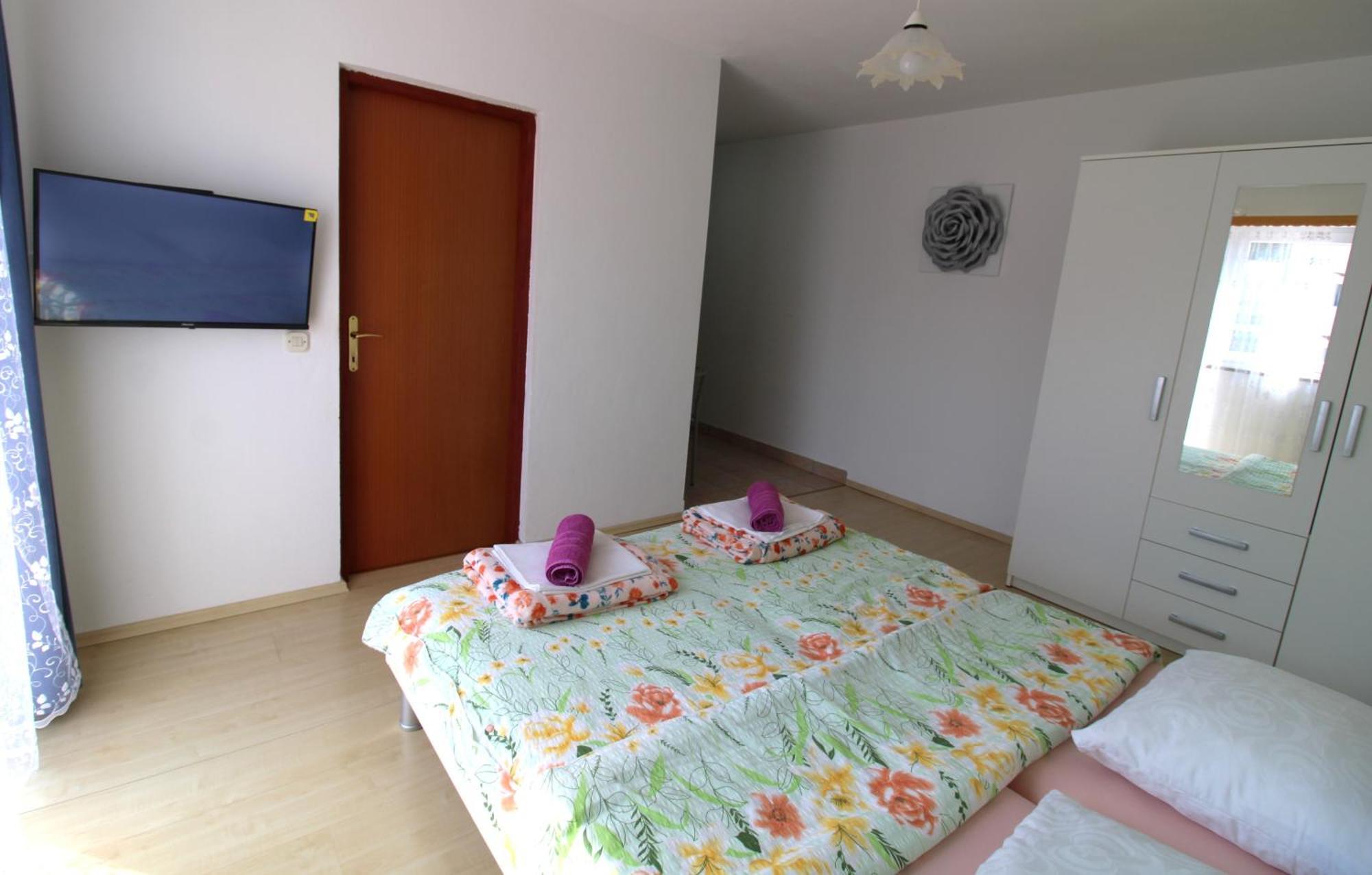 Apartment Studio Baric ポレッチ エクステリア 写真