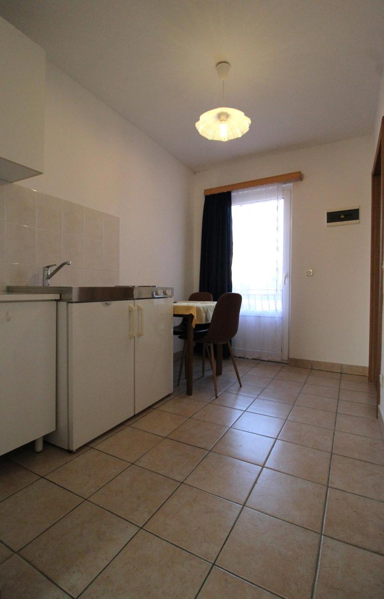 Apartment Studio Baric ポレッチ エクステリア 写真